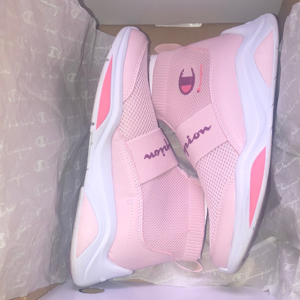 Champion Lady Legend sneakers like new only worn twice